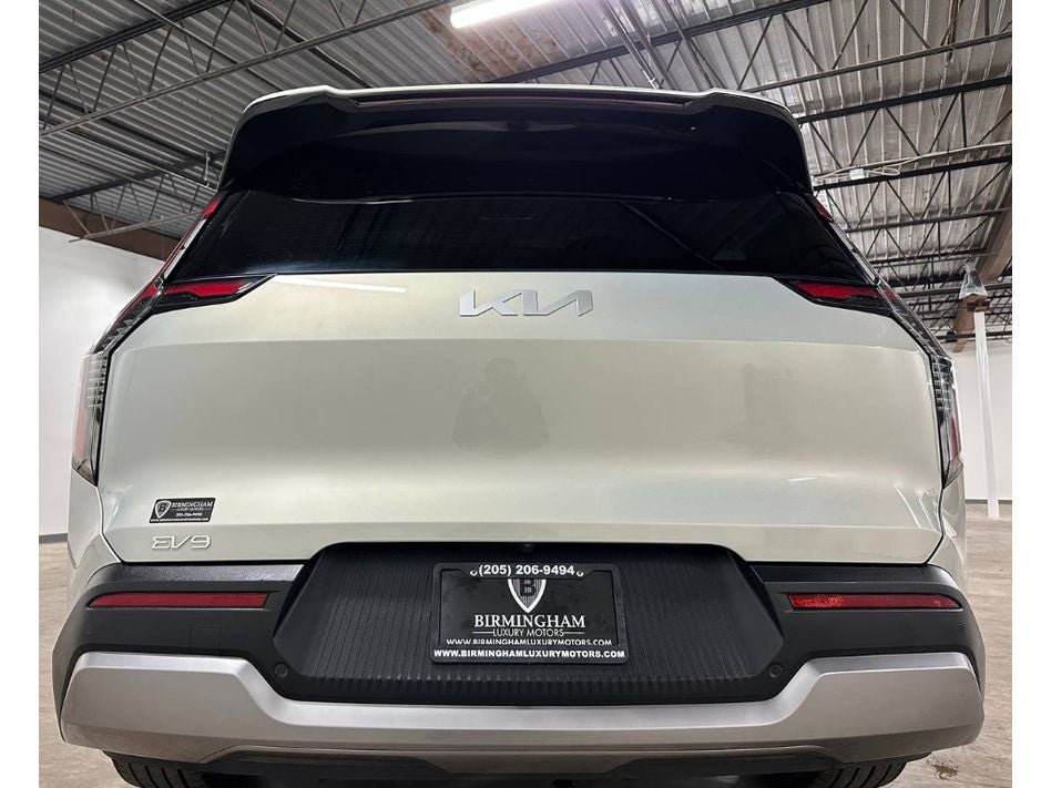 2024 Kia EV9 Wind