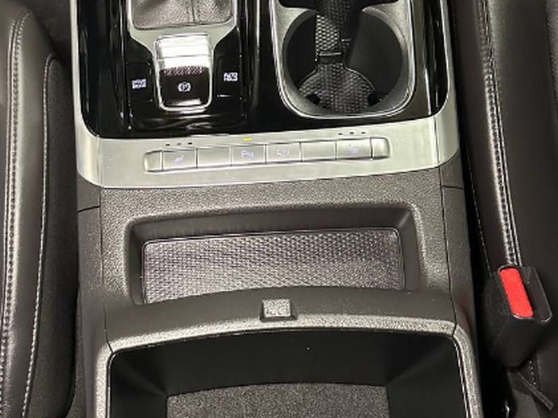 2023 Kia Carnival EX