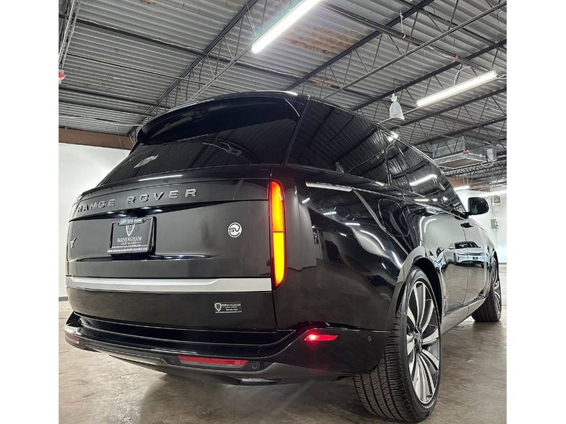 2023 Land Rover Range Rover SV