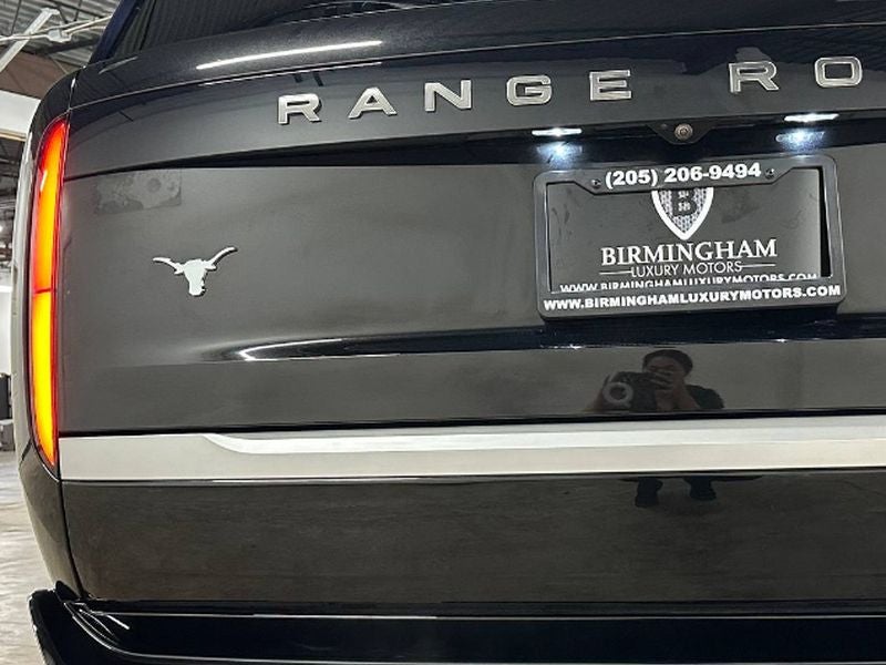 2023 Land Rover Range Rover SV