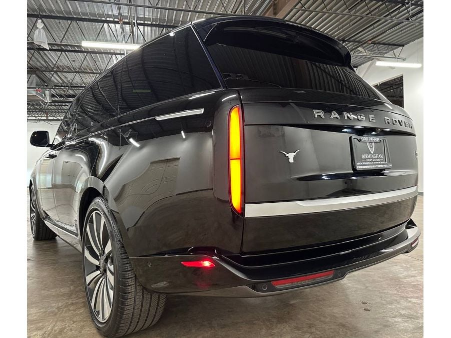 2023 Land Rover Range Rover SV