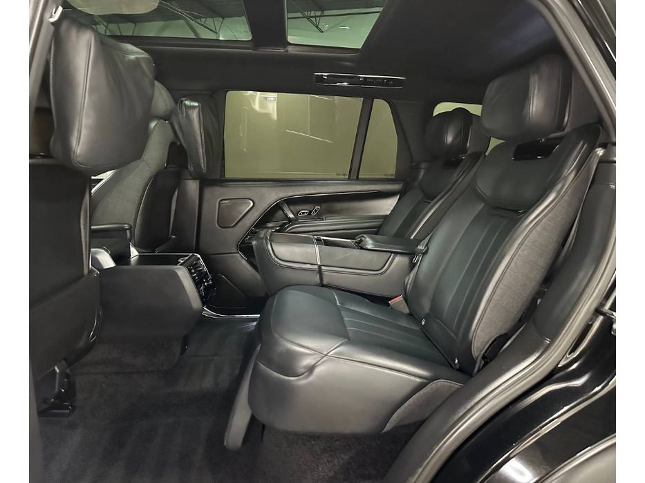 2023 Land Rover Range Rover SV