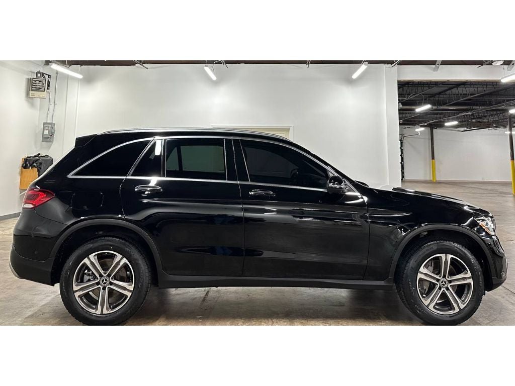 2021 Mercedes-Benz GLC 300