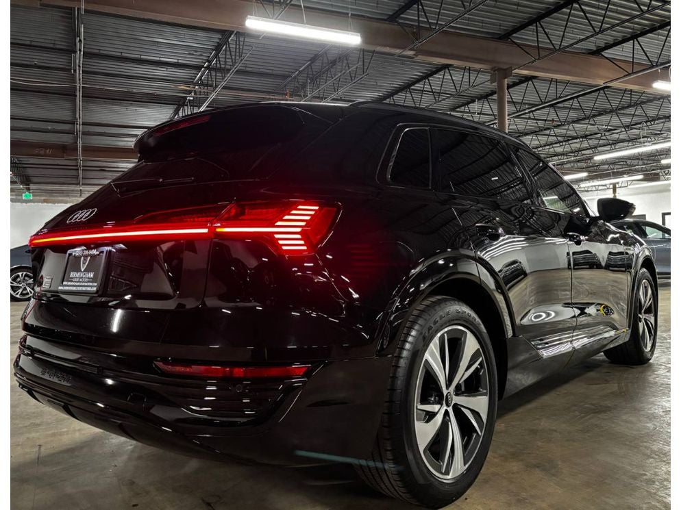 2024 Audi Q8 e-tron Premium