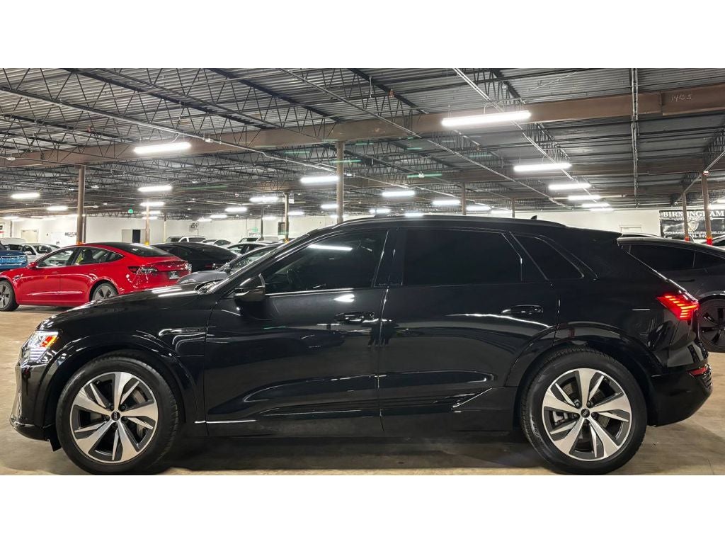 2024 Audi Q8 e-tron Premium