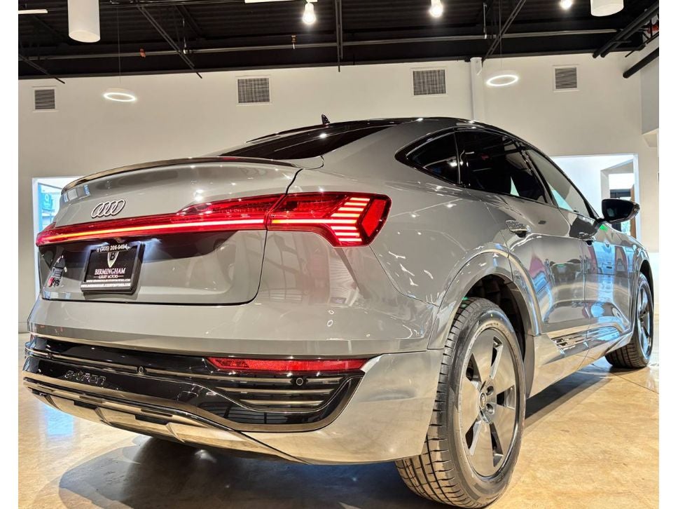 2024 Audi Q8 Sportback e-tron Premium S line