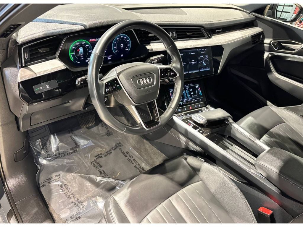 2024 Audi Q8 Sportback e-tron Premium S line