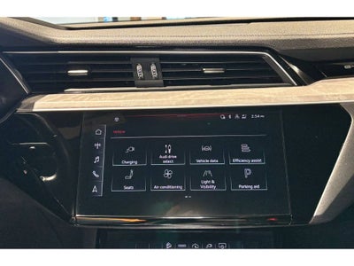 2024 Audi Q8 Sportback e-tron Premium S line