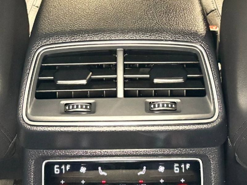 2024 Audi Q8 Sportback e-tron Premium S line