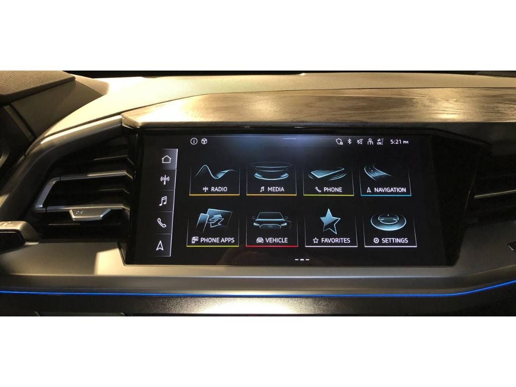 2024 Audi Q4 e-tron Premium Plus