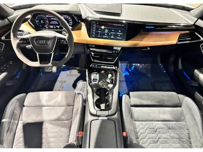 2023 Audi e-tron GT Prestige