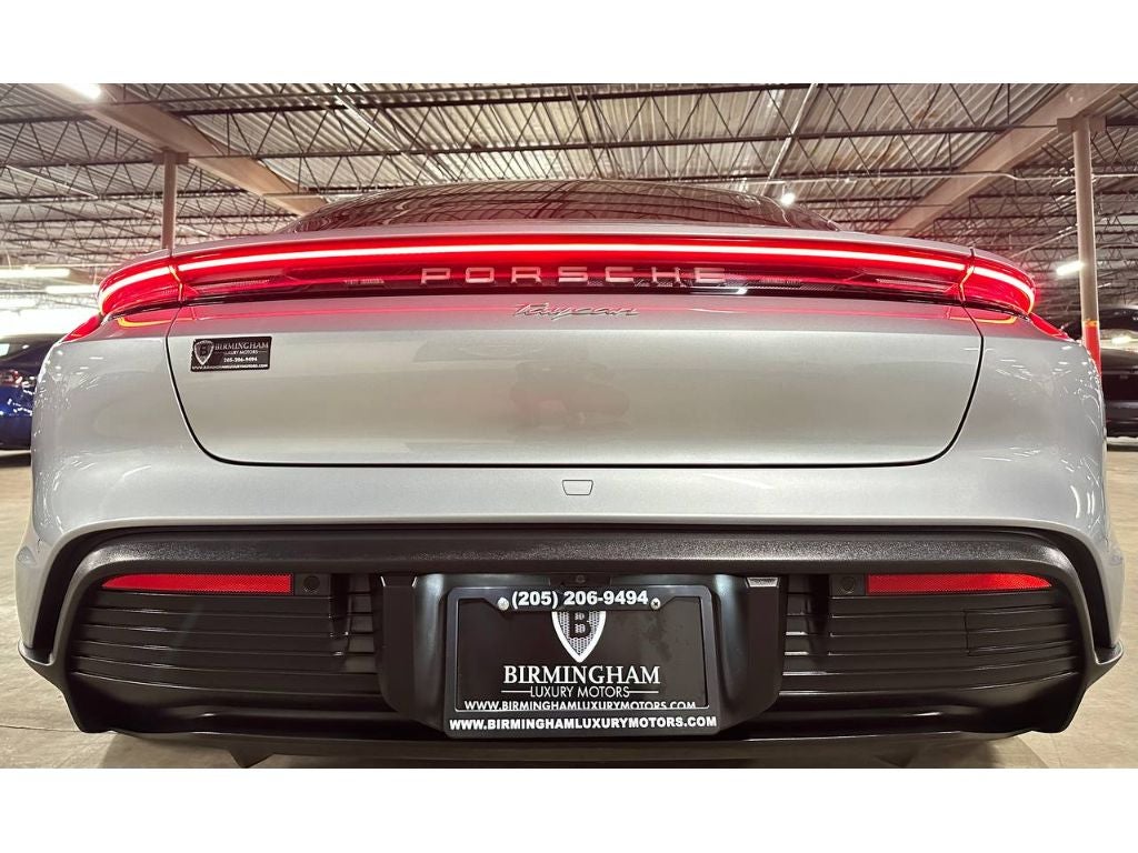 2025 Porsche Taycan 4