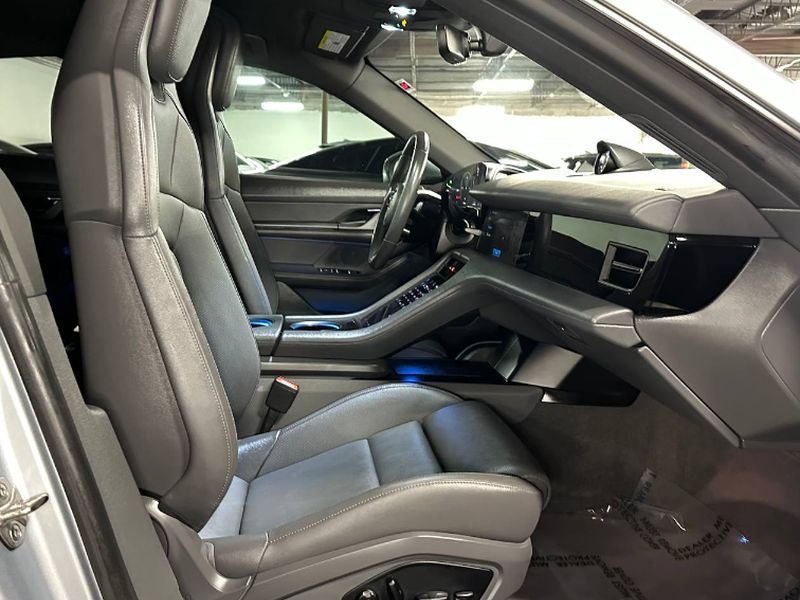 2025 Porsche Taycan 4