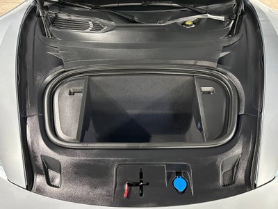 2025 Porsche Taycan 4