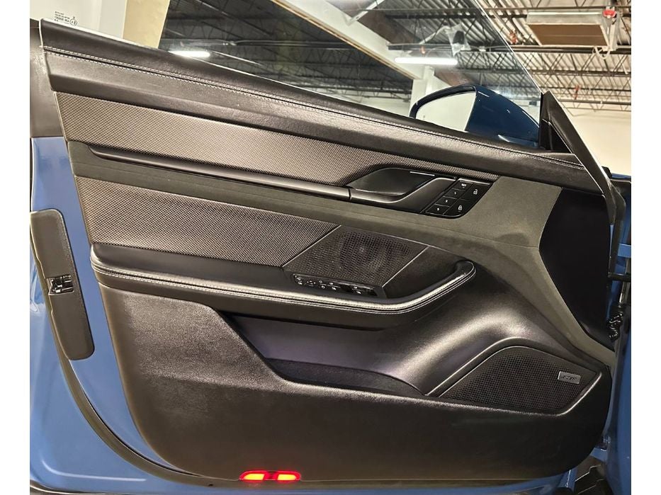 2023 Porsche Taycan GTS