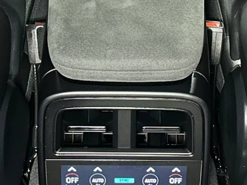 2023 Porsche Taycan GTS