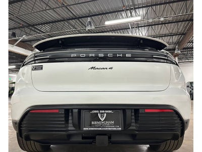 2024 Porsche Macan Electric 4