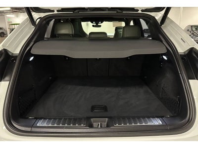 2024 Porsche Macan Electric 4