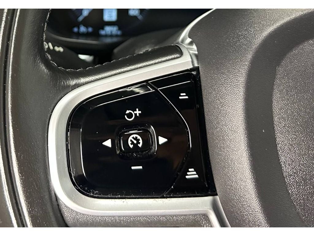 2021 Volvo XC60 Inscription