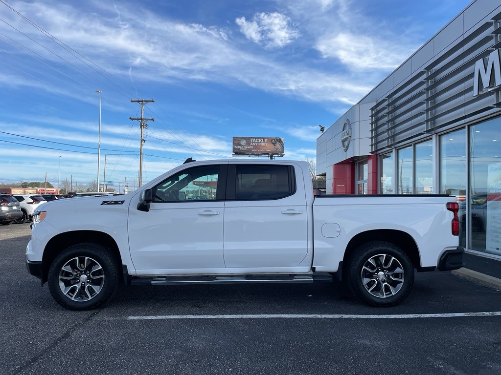 2023 Chevrolet Silverado LT