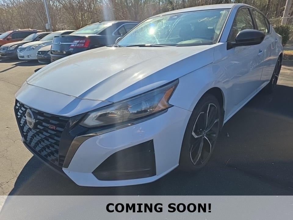 2023 Nissan Altima 2.5 SR