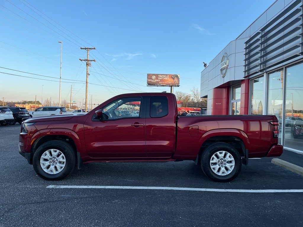 2022 Nissan Frontier SV