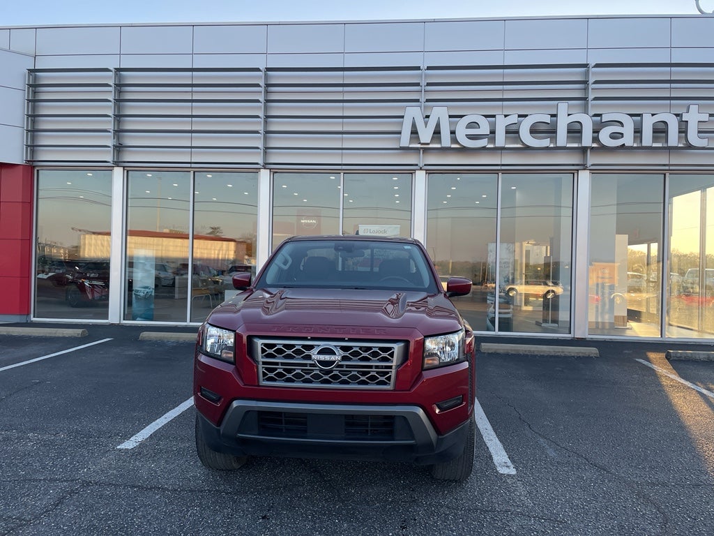 2022 Nissan Frontier SV