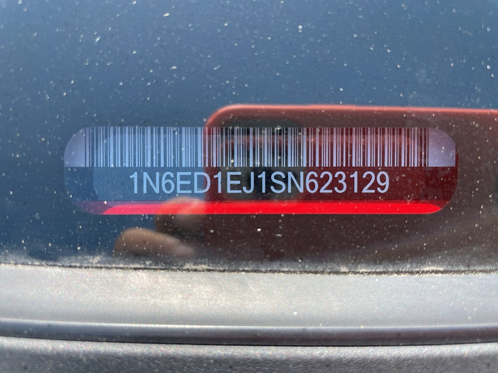 2025 Nissan Frontier SV