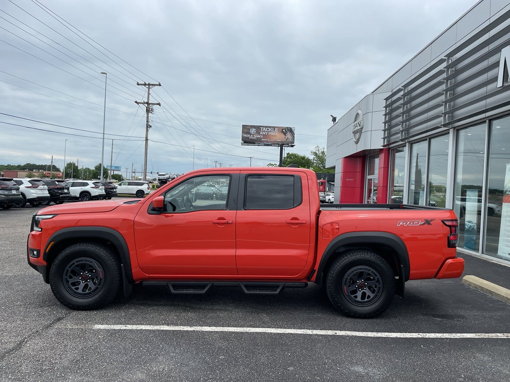 2025 Nissan Frontier PRO-X