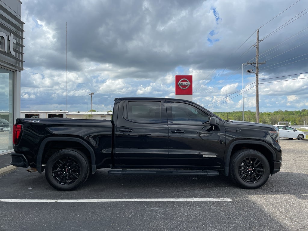 2024 GMC Sierra Elevation