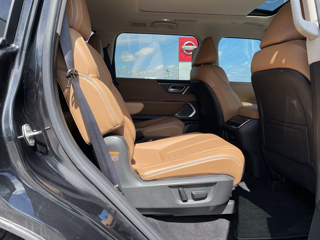 2025 INFINITI QX80 SENSORY