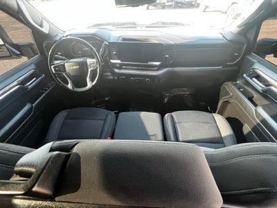2024 Chevrolet Silverado LT