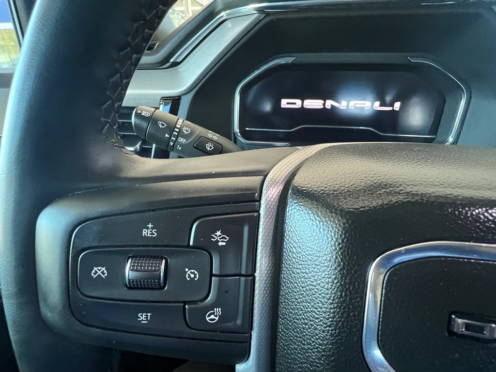 2025 GMC Sierra Denali