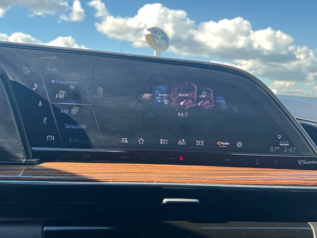 2021 Cadillac Escalade Luxury