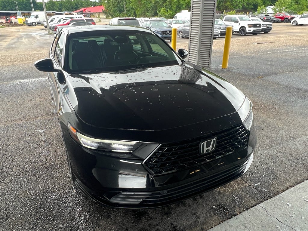 2024 Honda Accord Hybrid EX-L's photo