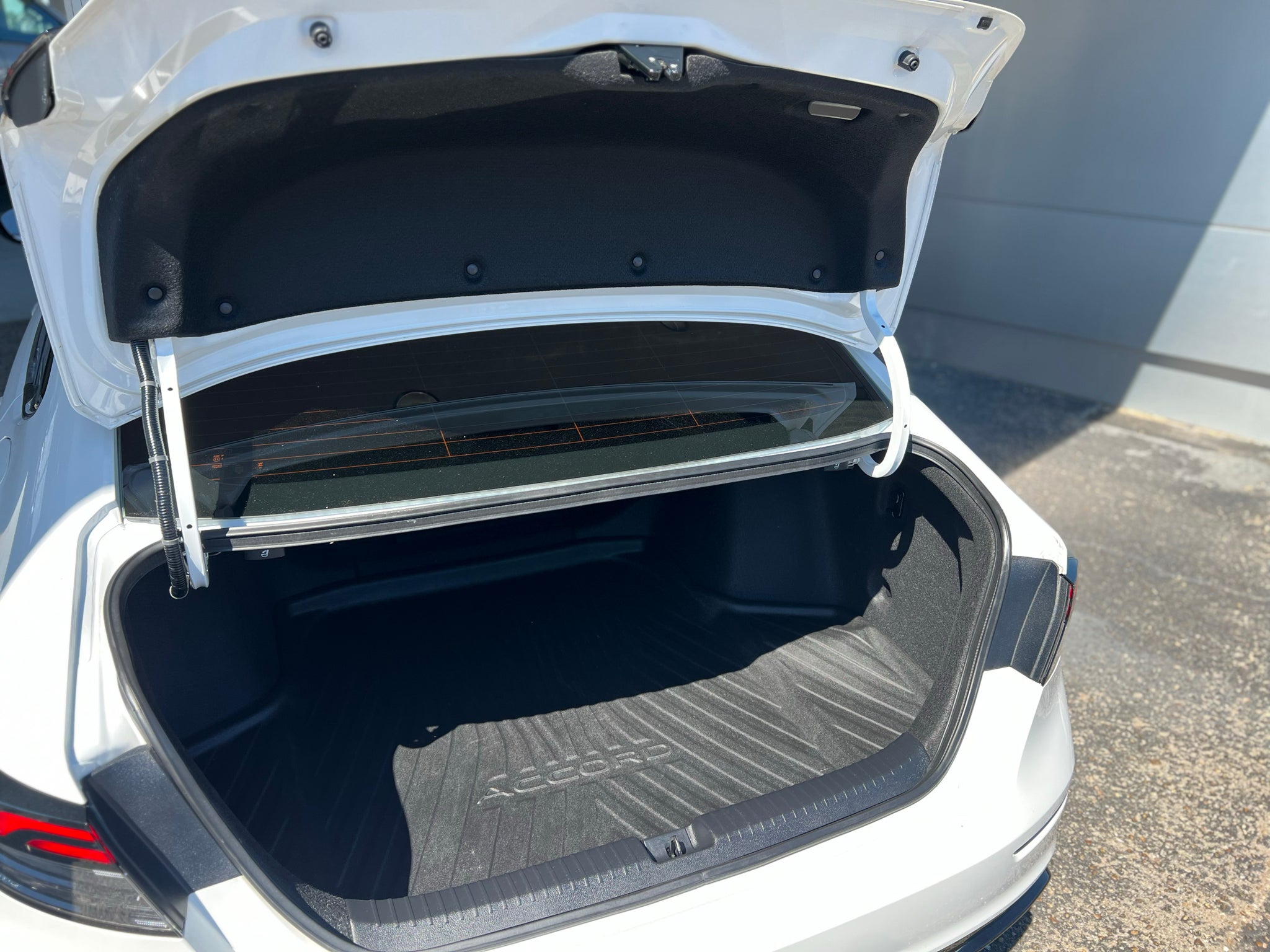 2023 Honda Accord Hybrid Sport-L