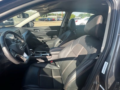 2025 Nissan Altima SR