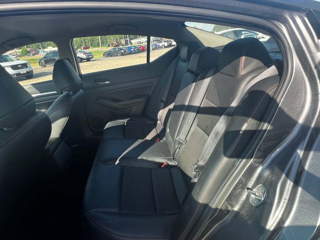 2025 Nissan Altima SR