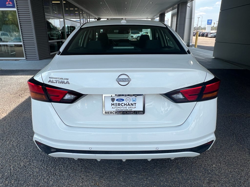 2025 Nissan Altima SV