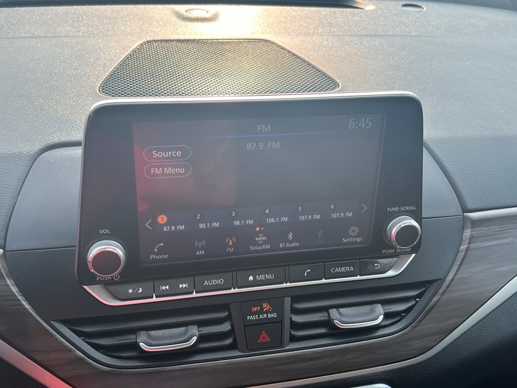 2025 Nissan Altima SV