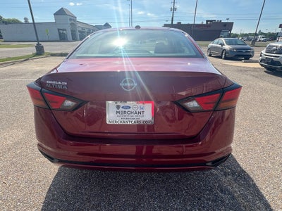 2025 Nissan Altima SV