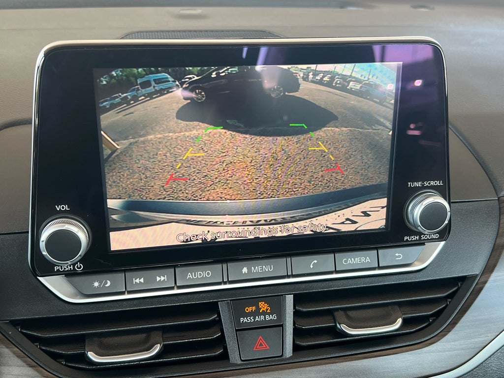 2025 Nissan Altima SV