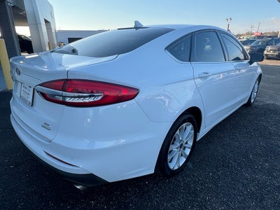 2020 Ford Fusion SE