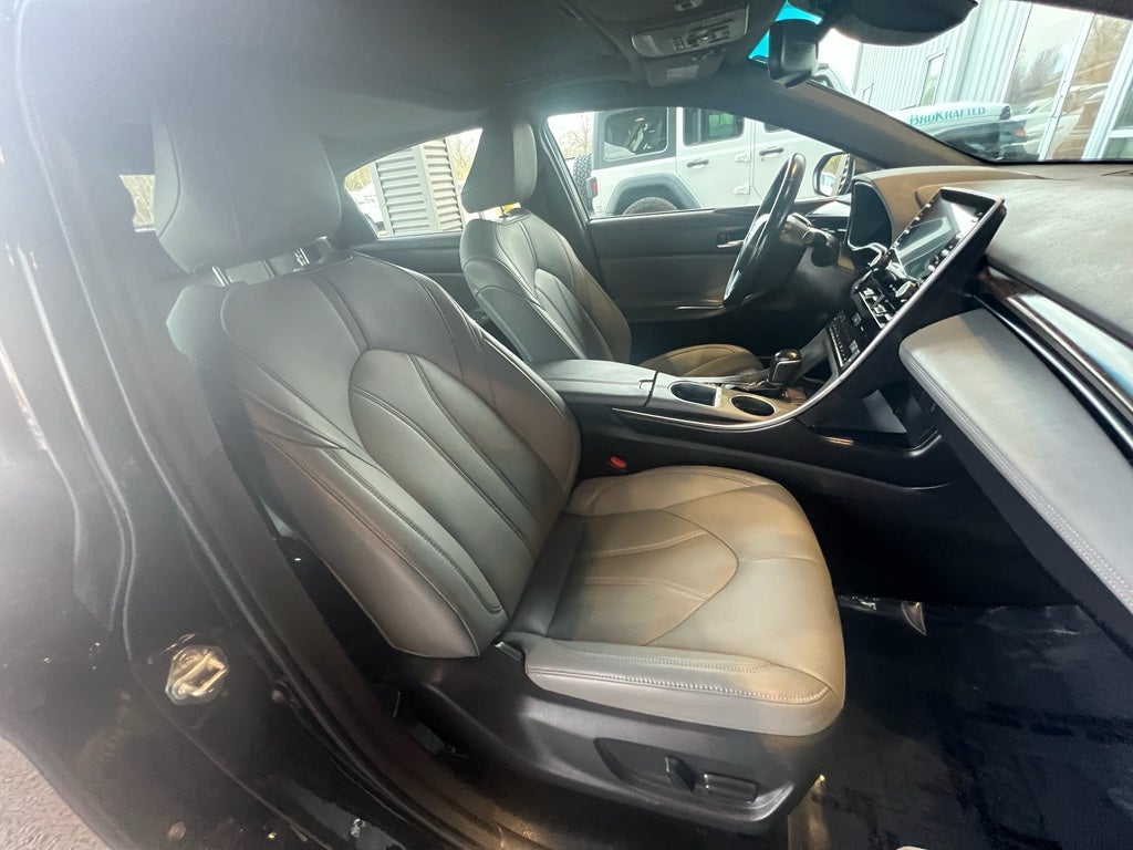 2021 Toyota Avalon XLE