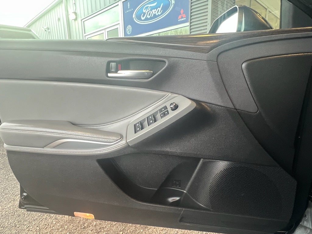 2021 Toyota Avalon XLE