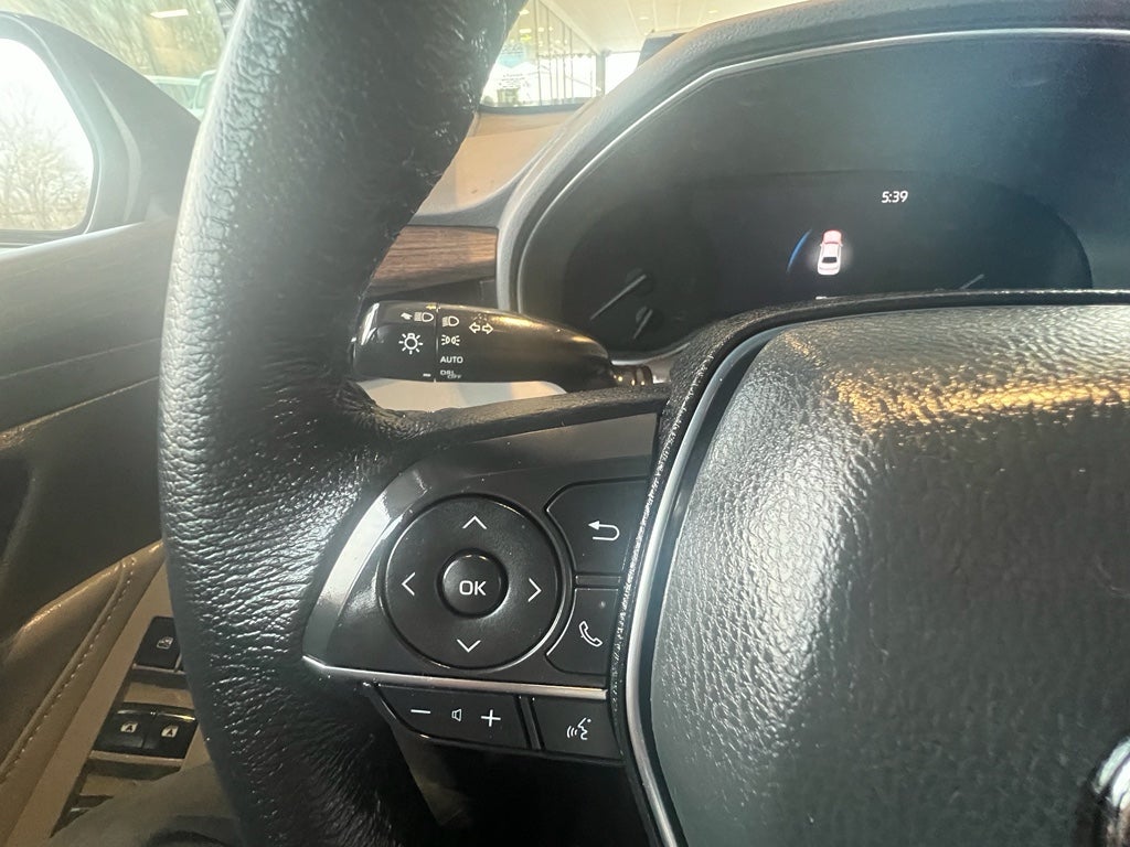 2021 Toyota Avalon XLE