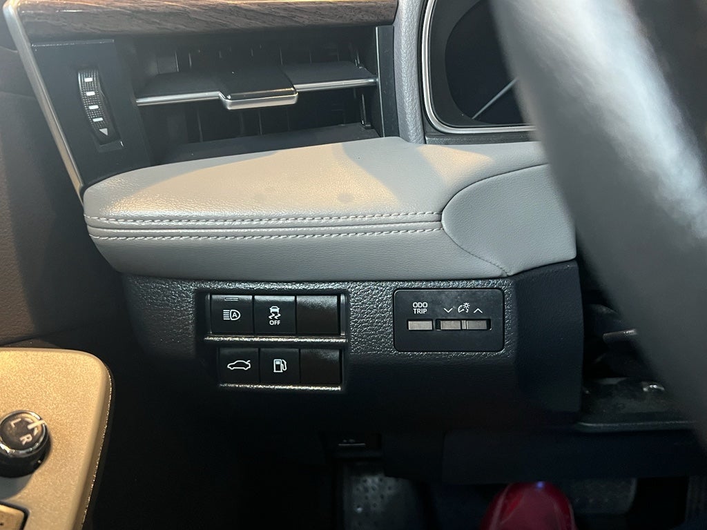 2021 Toyota Avalon XLE