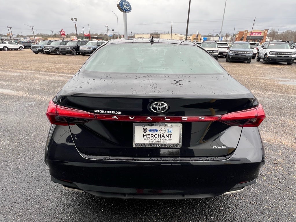 2021 Toyota Avalon XLE