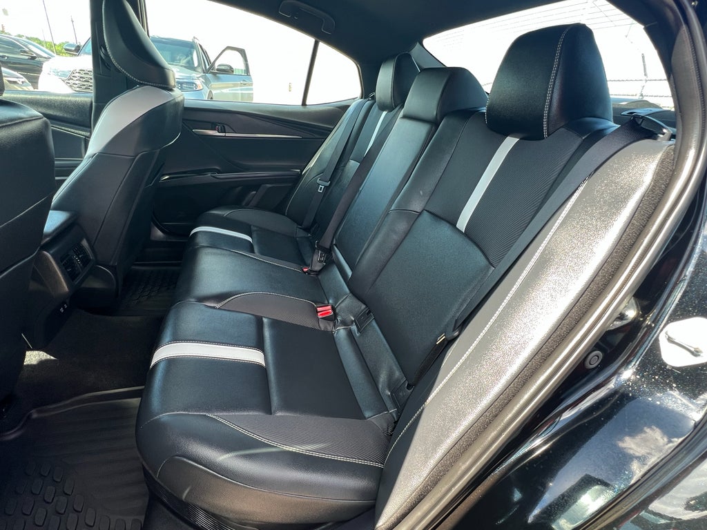 2025 Toyota Camry Hybrid SE