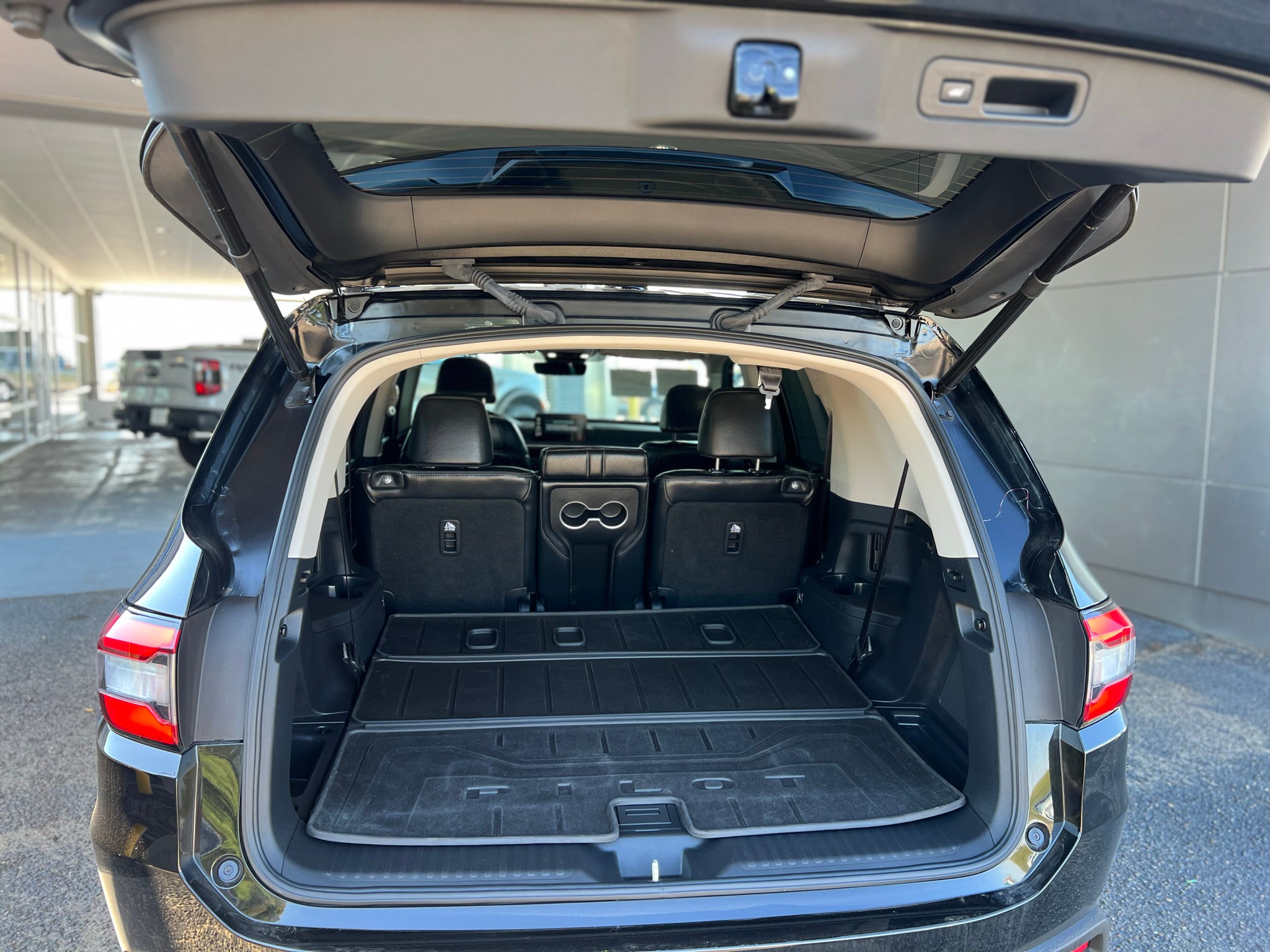 2024 Honda Pilot Touring